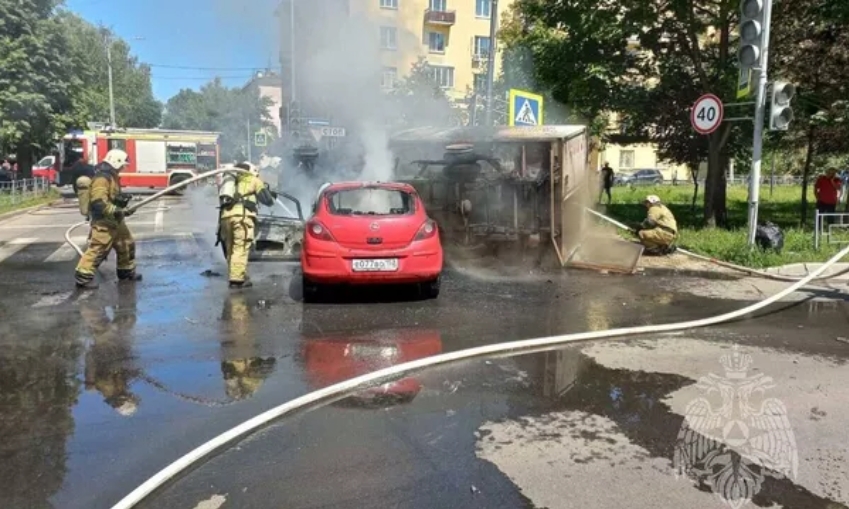 В Нижнем Новгороде "Газель" взорвалась после ДТП