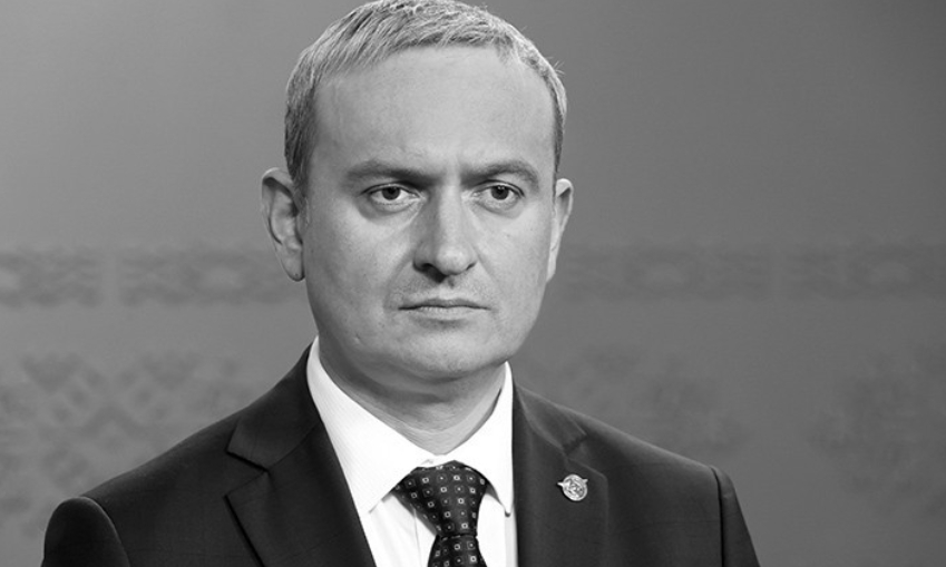 В Белоруссии в возрасте 46 лет умер министр транспорта Авраменко