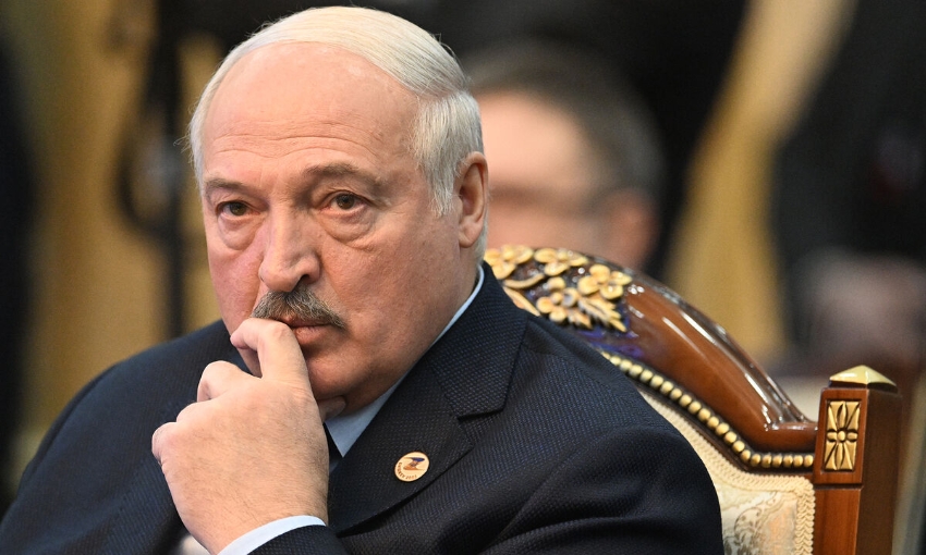 Лукашенко: в Белоруссию ввезли больше половины запланированного ядерного оружия
