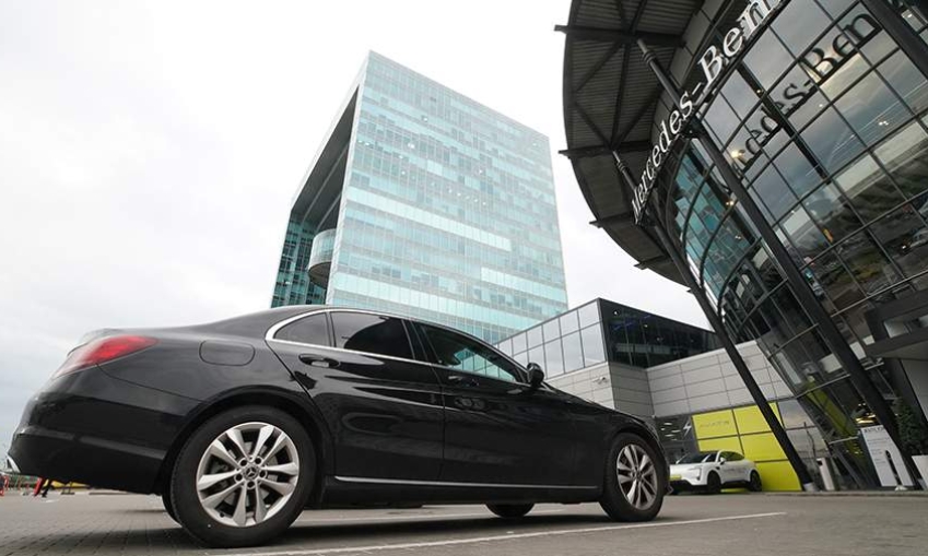 Mercedes отключил российских дилеров от своего программного обеспечения