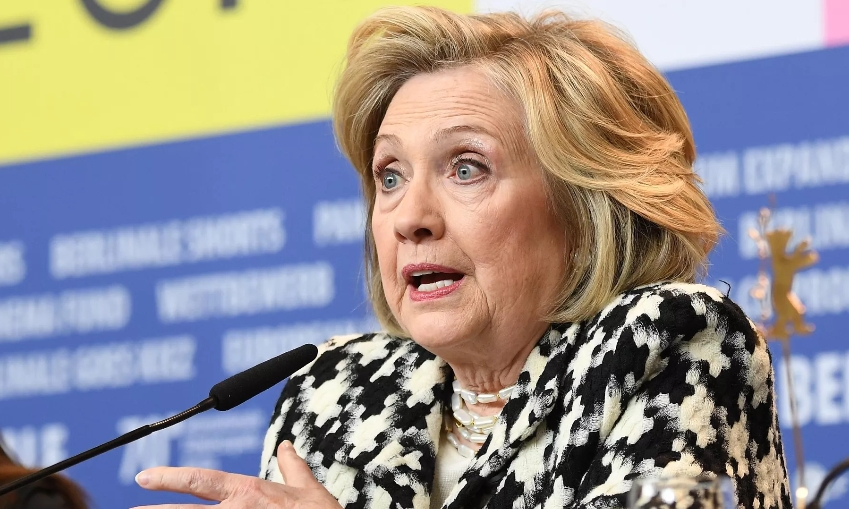 Reuters: Хиллари Клинтон обратилась по имени к президенту РФ