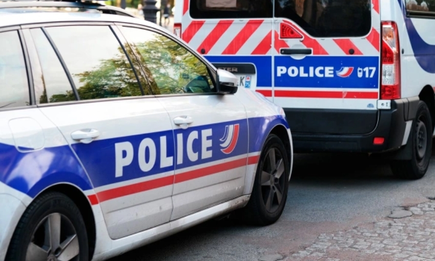 МВД Франции: неизвестный с ножом напал на школу в Аррасе