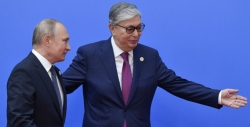 Не "подбрюшье", а партнер: Путин в Казахстане