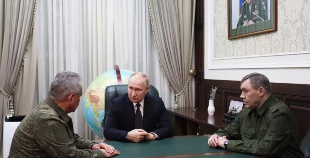 Песков заявил, что Путин посетил штаб Южного военного округа в Ростове-на-Дону