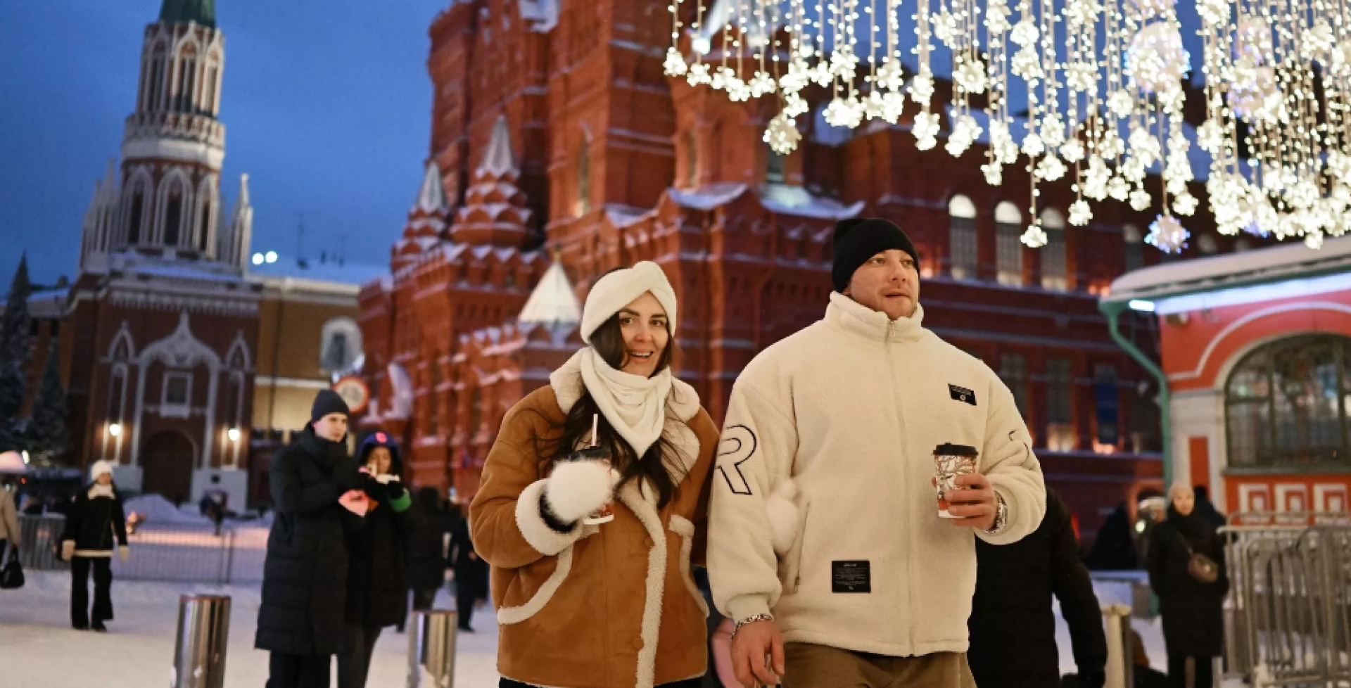 В Москве отменили фейерверки в новогоднюю ночь и на Рождество