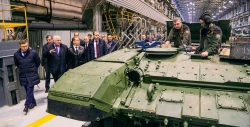 Медведев: Россия нарастила производство вооружения до 1500% 