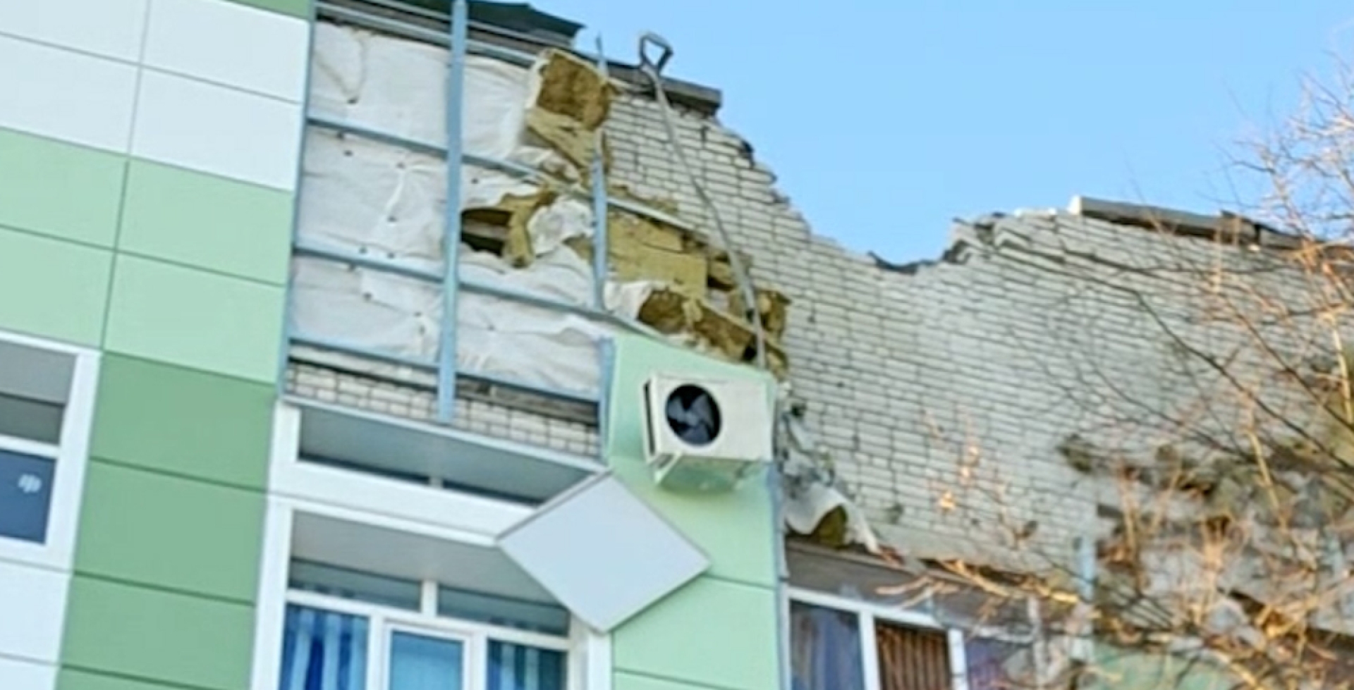 Пострадавшая поликлиника в Курске после атаки БПЛА приостановила прием пациентов