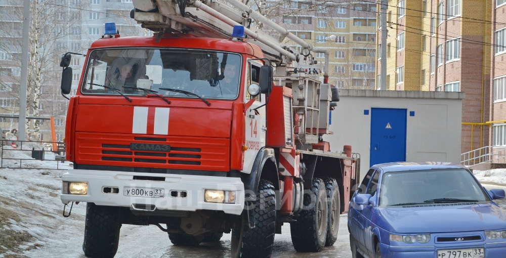 В России могут разрешить экстренным службам таранить неправильно припаркованные автомобили