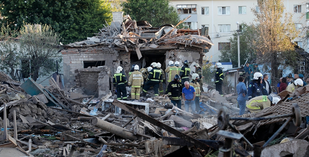 Гладков: При обстреле Белгорода погибла женщина 