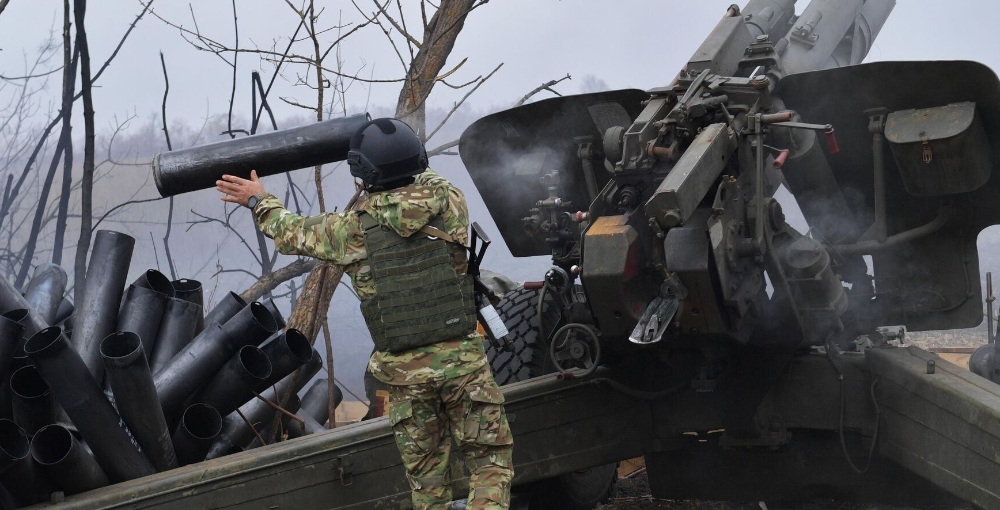 Российские артиллеристы нанесли удар по позициям украинских боевиков в Харькове