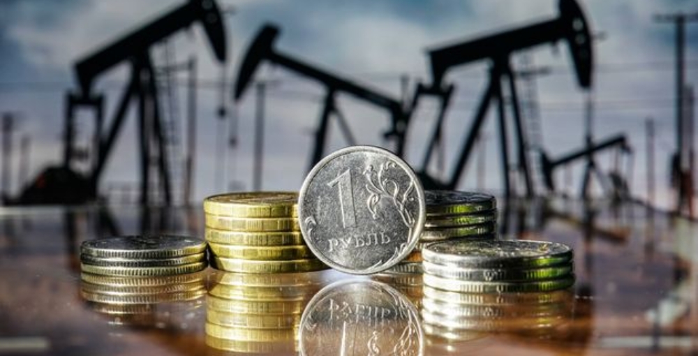 Нефтегазовые доходы бюджета России в январе-апреле выросли на 82% год к году