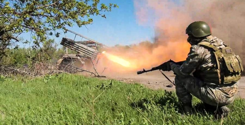 Российские военные взяли под контроль Параскоовиевку