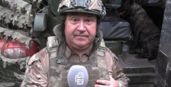 Раненный при обстреле украинских боевиков военкор НТВ остался без руки