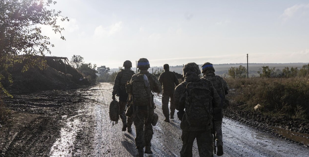 Украинские боевики покинули ряд важных позиций возле Торецка