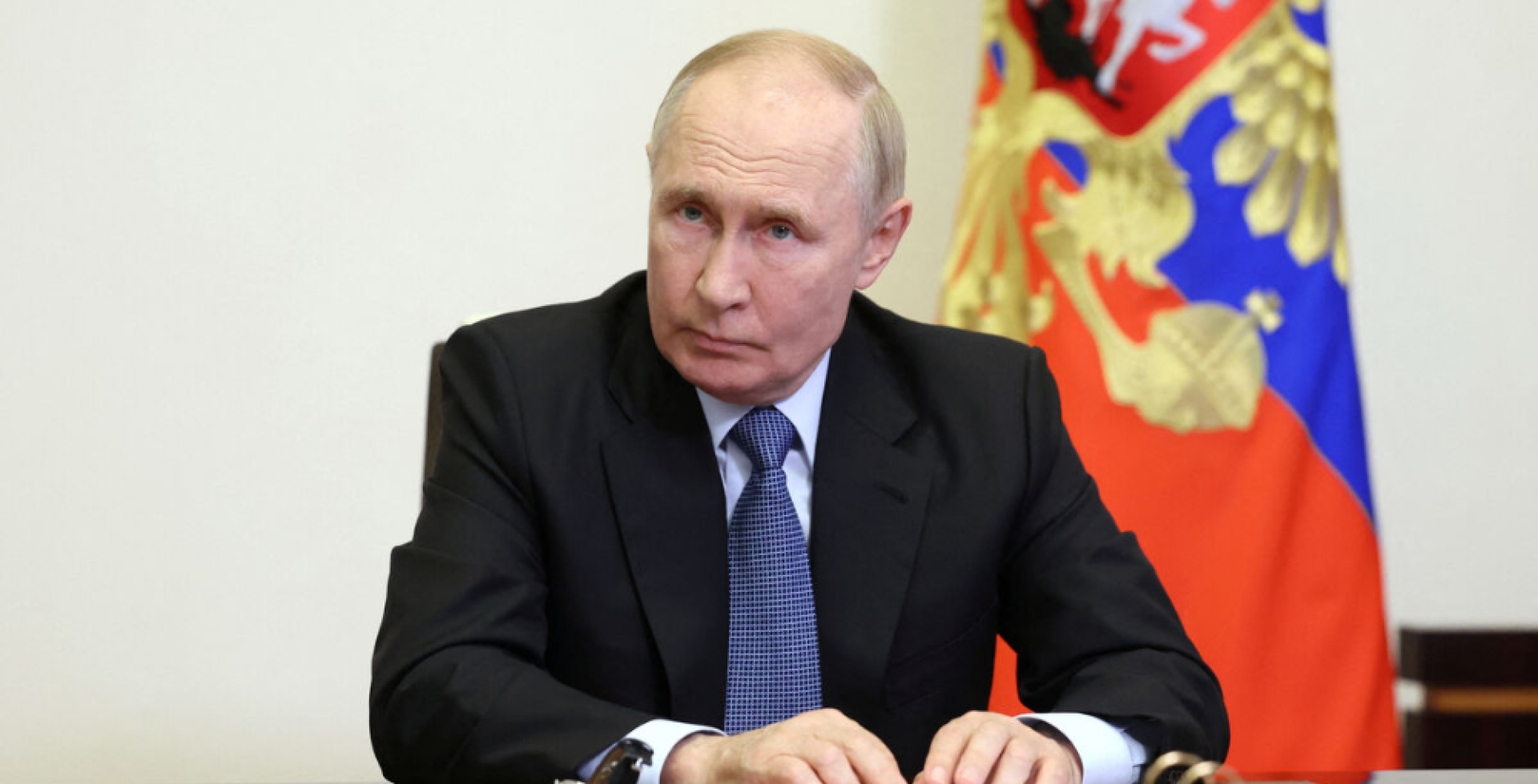 Putin "probes" Pezeshkian through Ashgabat