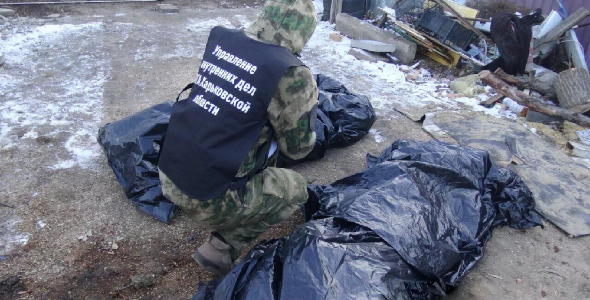 В Харьковской области обнаружены захоронения мирных жителей со следами насилия