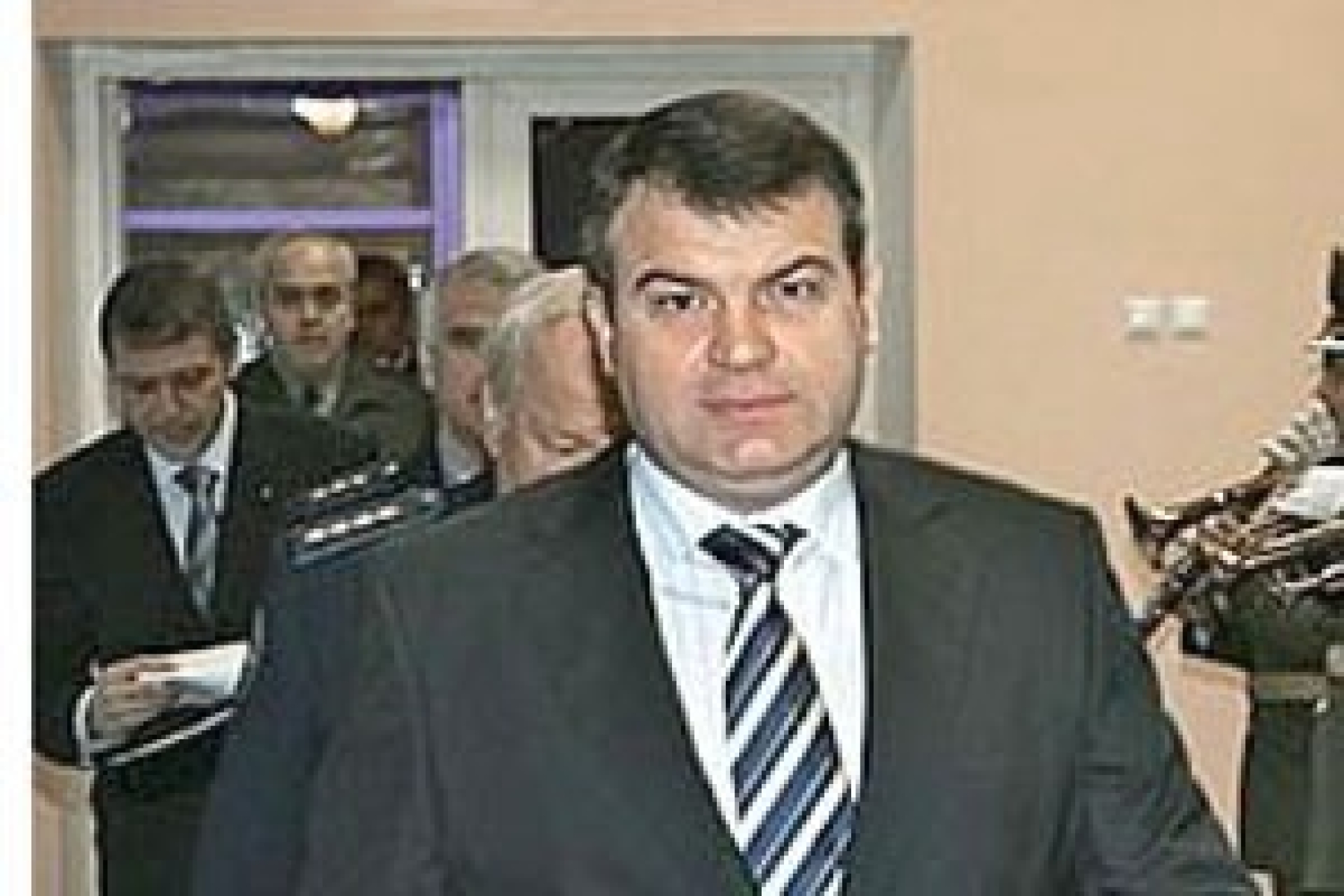 Что ответит Сердюков?